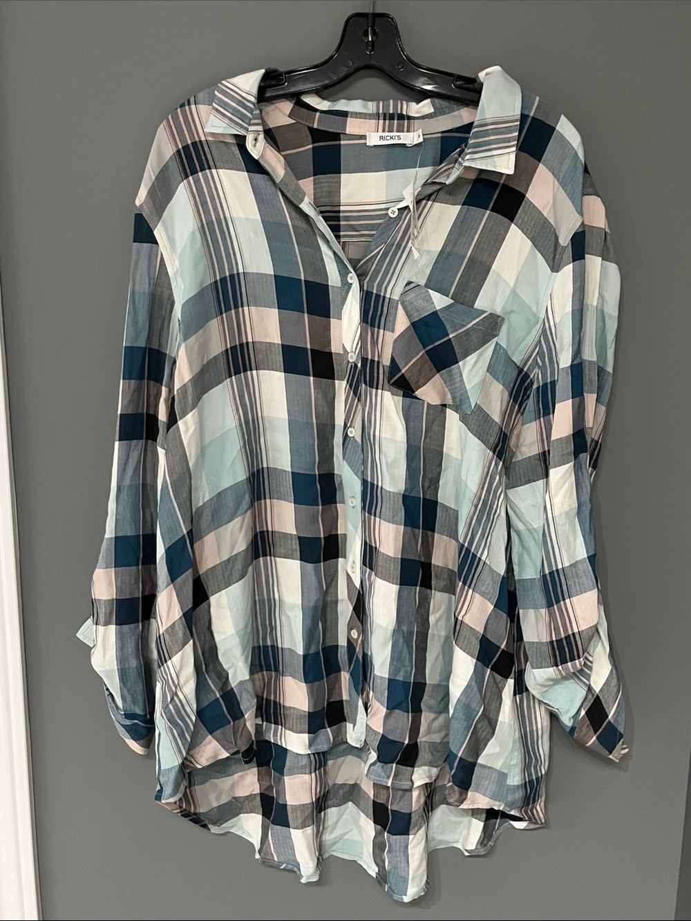 3/$15 Ricki's teal Pink and White Plaid Button-Down Tunic